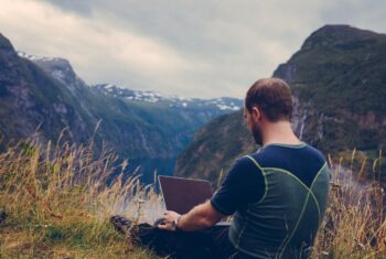 Digital Nomad : Les Meilleures Villes pour Travailler en Voyageant