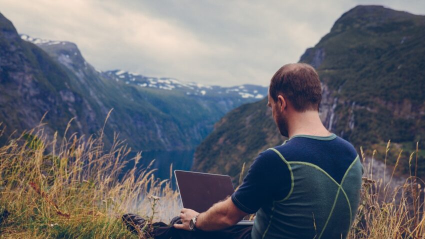 Digital Nomad : Les Meilleures Villes pour Travailler en Voyageant